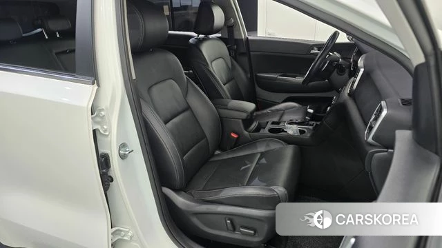 Kia Sportage The Bold 2019 Белый из Кореи, фото 3
