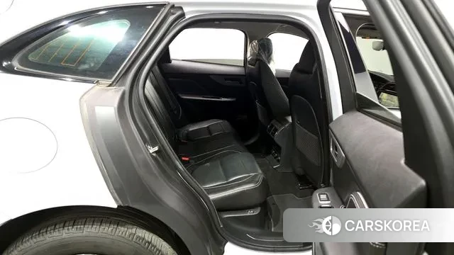 Jaguar F-PACE 2020 Белый из Кореи, фото 3