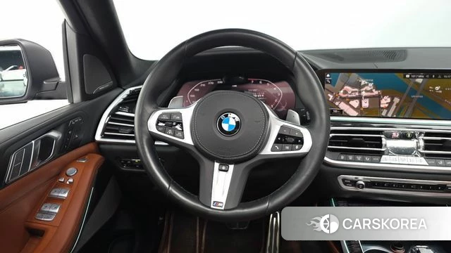 BMW X7 (G07) 2022 Серый из Кореи, фото 3