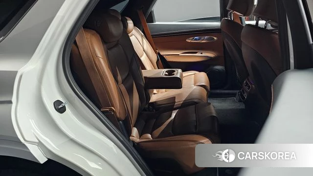 Genesis GV70 2022 Белый из Кореи, фото 3