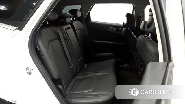 Kia Sportage 5th Generation 2024 Белый из Кореи, фото 3