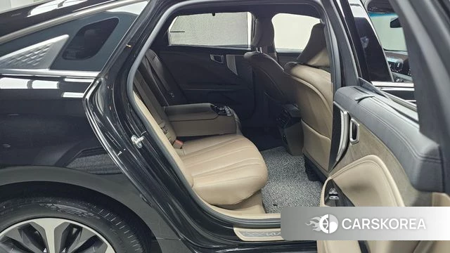 Kia K8 Hybrid 2023 Черный из Кореи, фото 3