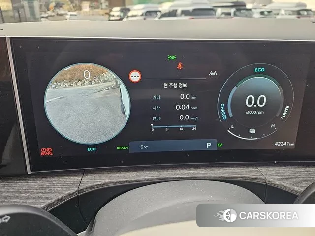 Hyundai Santa Fe (MX5) 2023 Белый из Кореи, фото 3