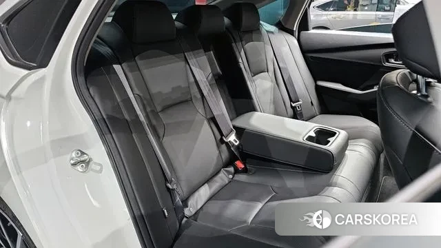 Honda Accord 11th Generation 2024 Белый из Кореи, фото 3