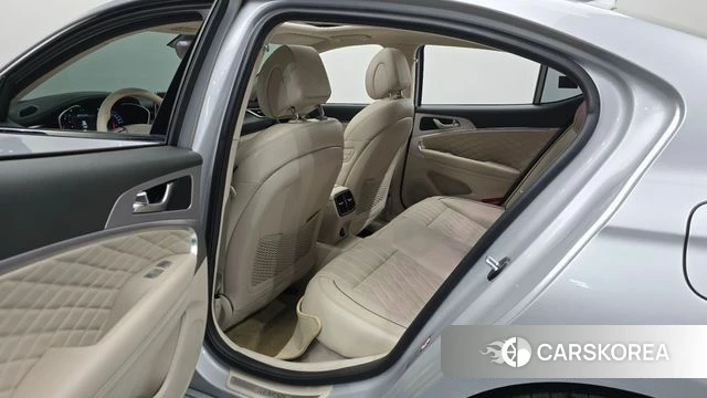 Genesis G70 2018 Серебристо-серый из Кореи, фото 3