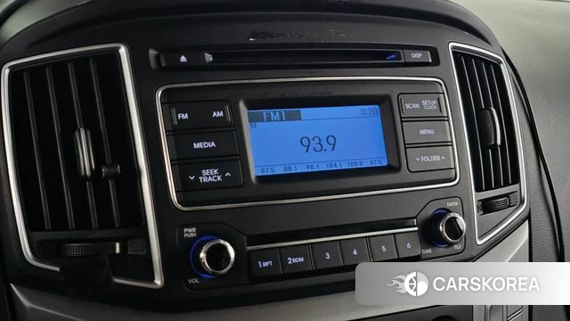 Hyundai The New Grand Starex 2021 Серебристо-серый из Кореи, фото 3