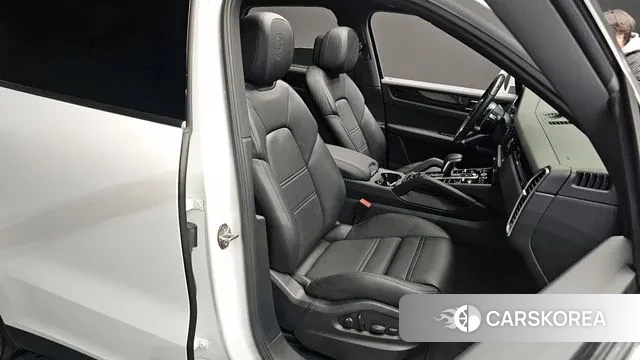 Porsche Cayenne (PO536) 2023 Белый из Кореи, фото 3