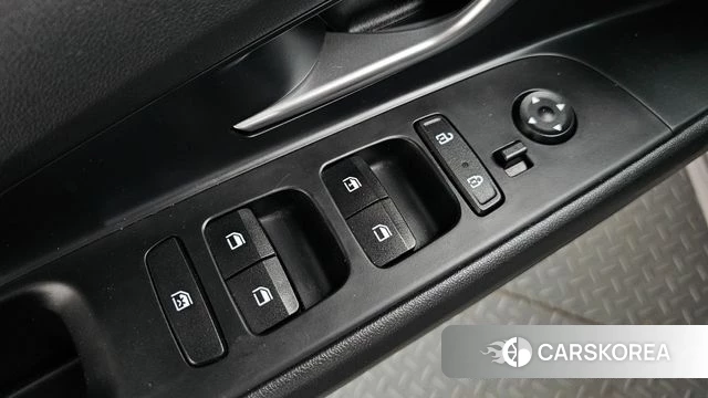 Hyundai Avante (CN7) 2022 Серебристо-серый из Кореи, фото 3