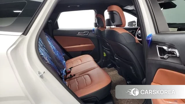 Kia The New Sportage 5th Generation 2025 Белый из Кореи, фото 3