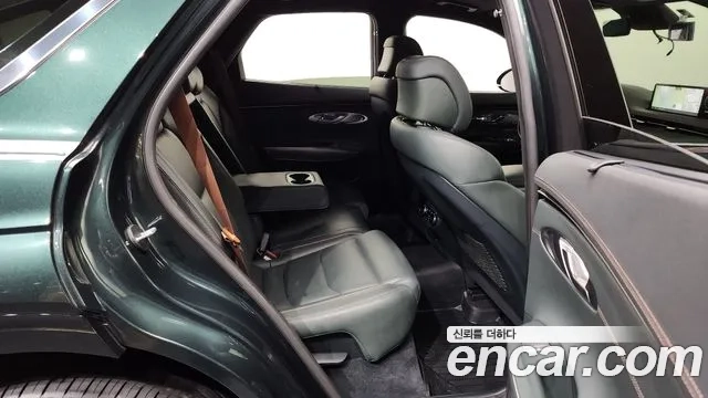 Genesis GV70 2021 Зеленый из Кореи, фото 3