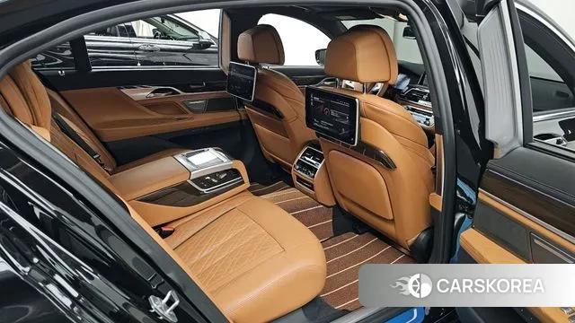 BMW 7 Series (G11) 2019 Черный из Кореи, фото 3