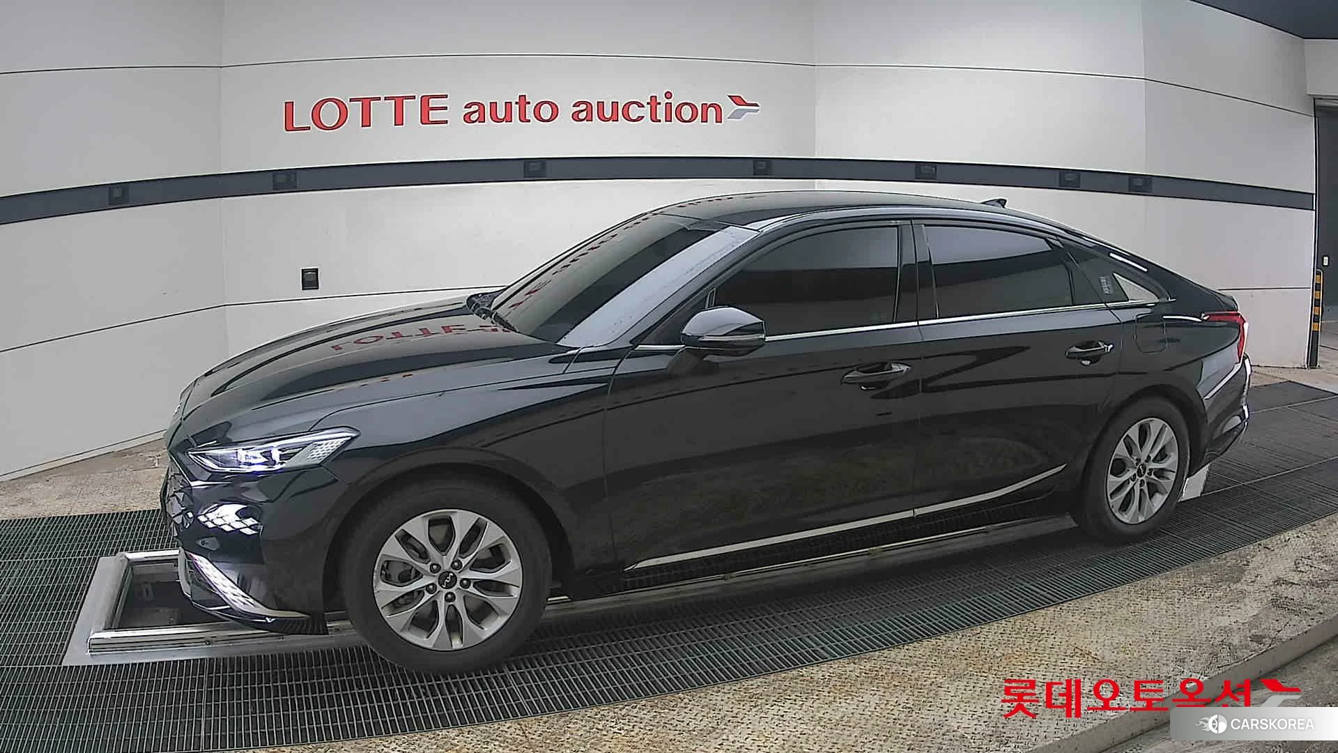 Kia K8 2022 Aurora Black Pearl из Кореи, фото 3