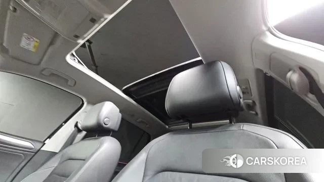 Volkswagen Tiguan second Generation 2022 Черный из Кореи, фото 3