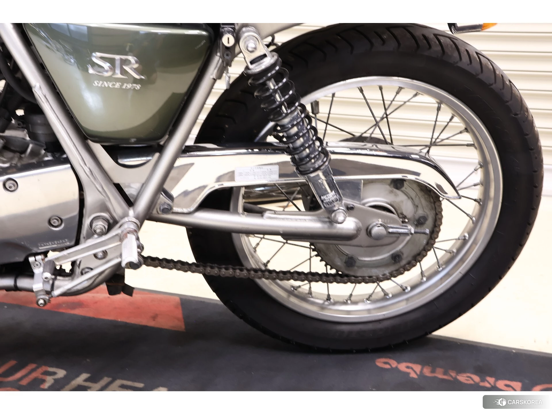 Проданный Yamaha SR 400 2014 из Японии, фото 5