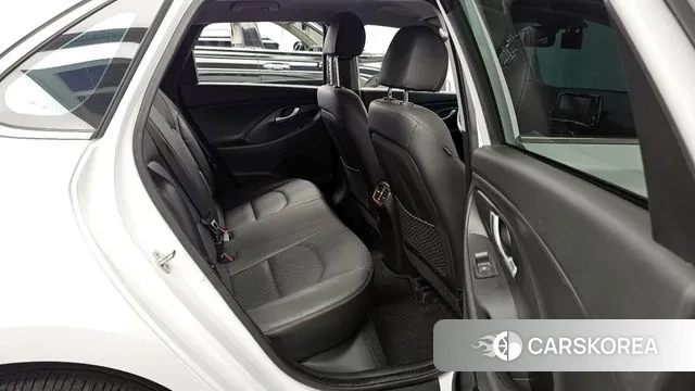 Hyundai i30 (PD) 2018 Белый из Кореи, фото 3