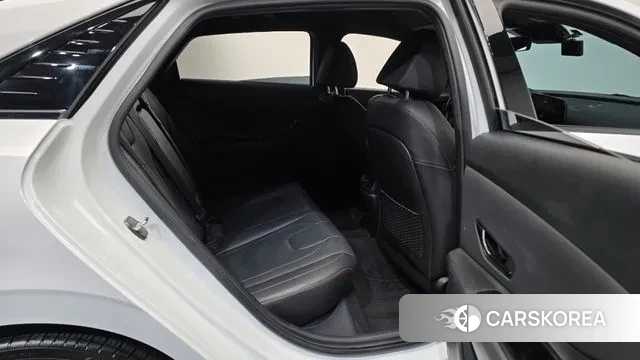 Hyundai Avante (CN7) 2022 Белый из Кореи, фото 3