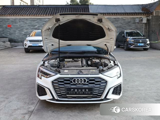 Audi A3 2021 Белый из Китая, фото 3