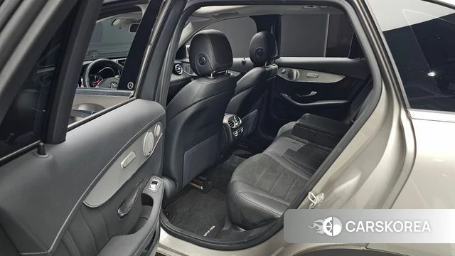 Mercedes-Benz GLC-Class X253 2019 Песочный из Кореи, фото 3