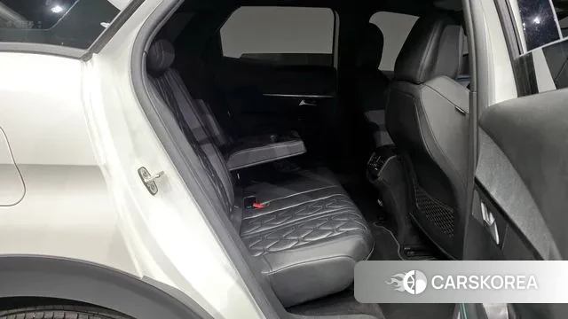 Peugeot 3008 second generation 2024 Белый из Кореи, фото 3