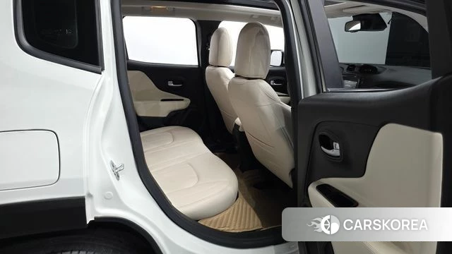 Jeep Renegade 2021 Белый из Кореи, фото 3
