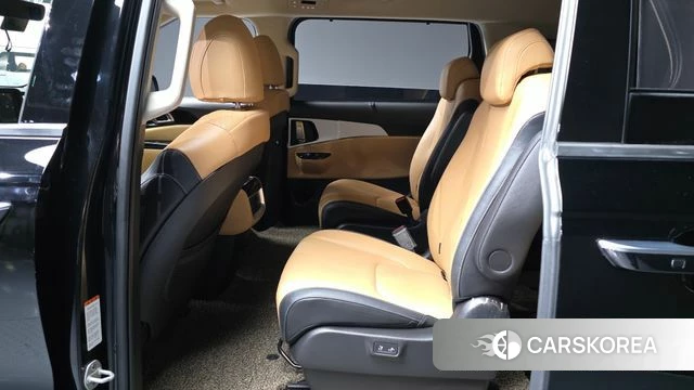 Kia Carnival 4th generation 2022 Черный из Кореи, фото 3
