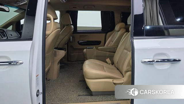 Kia The New Carnival 2019 Белый из Кореи, фото 3