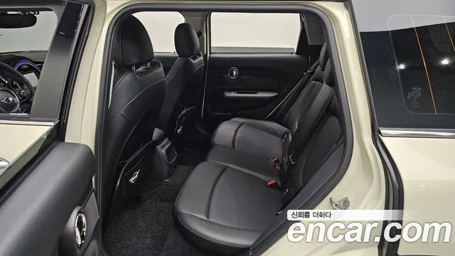 Mini Cooper Clubman 2018 Белый из Кореи, фото 3