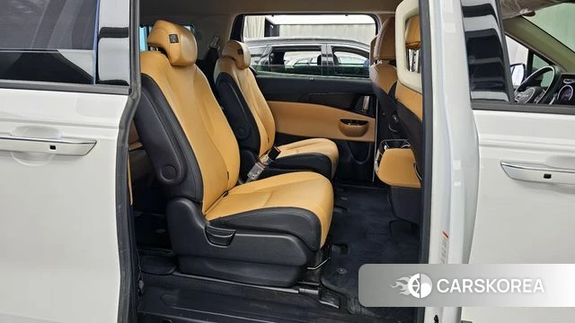 Kia Carnival 4th generation 2022 Белый из Кореи, фото 3
