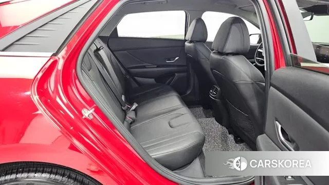 Hyundai Avante (CN7) 2022 Красный из Кореи, фото 3