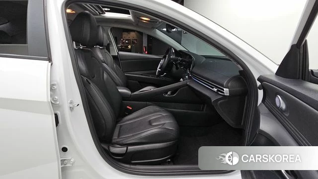 Hyundai Avante (CN7) 2020 Белый из Кореи, фото 3
