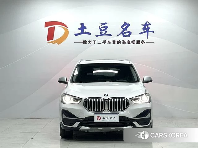 BMW X1 2023 Белый из Китая, фото 3