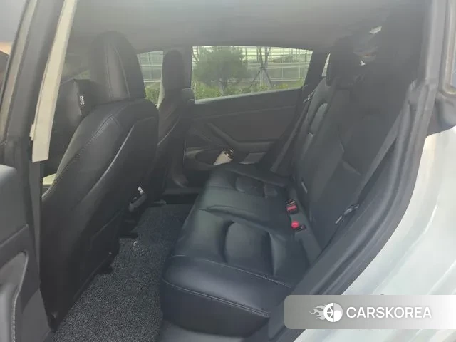 Tesla Model 3 2020 Белый из Кореи, фото 3