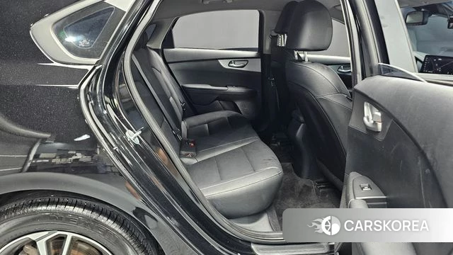 Kia The New K3 2nd generation 2022 Черный из Кореи, фото 3