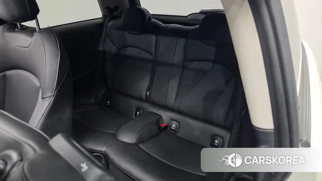 Mini Cooper 2019 Жемчужный цвет из Кореи, фото 3