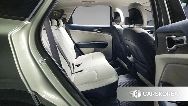 Kia Sportage 5th Generation 2022 Зеленый из Кореи, фото 3