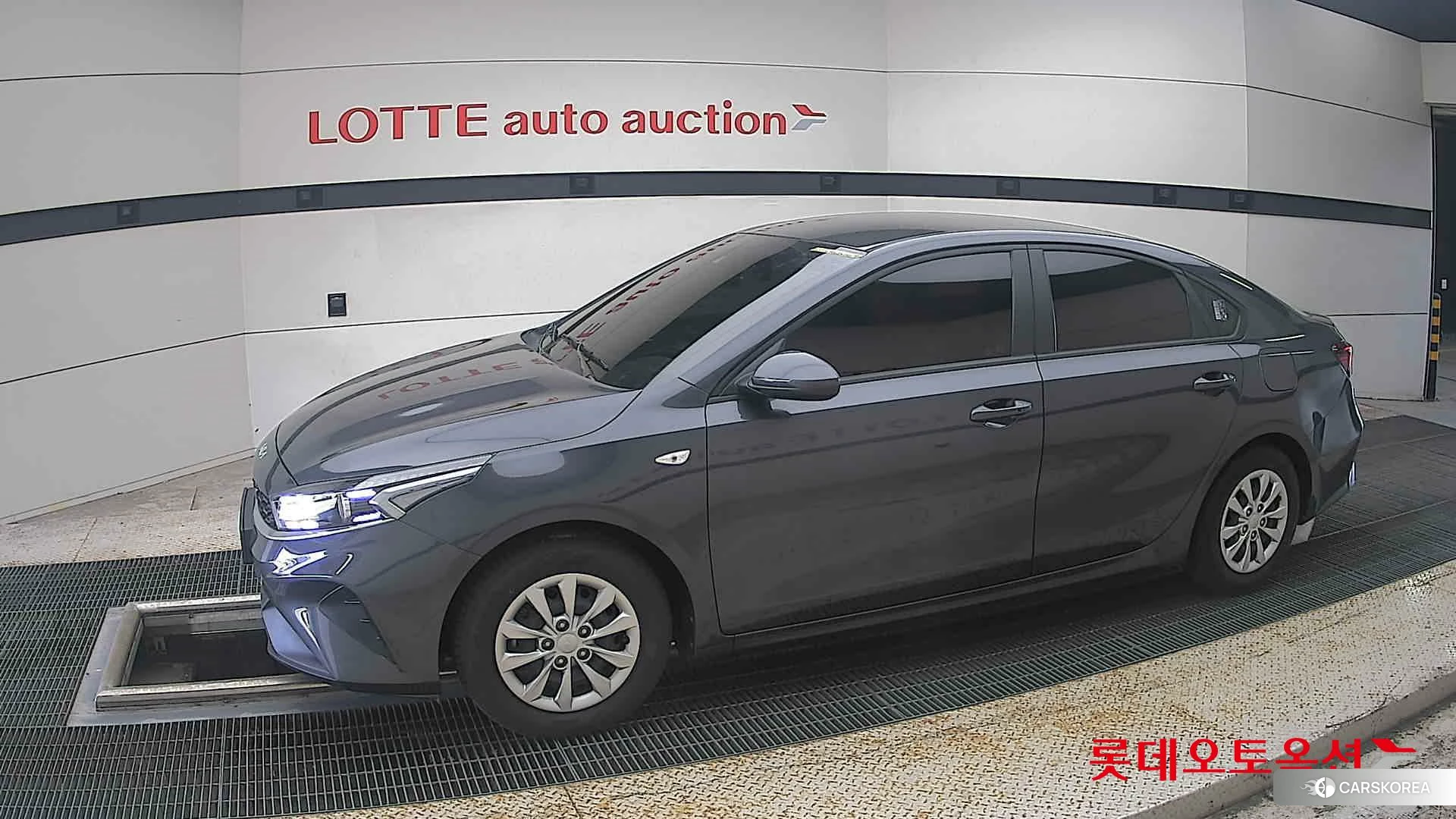 Kia K3 2022 Platinium Graphite из Кореи, фото 3