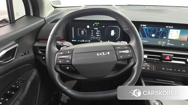 Kia The New Sportage 5th Generation Hybrid 2025 Белый из Кореи, фото 3
