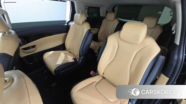 Kia Carnival 4th generation 2023 Черный из Кореи, фото 3