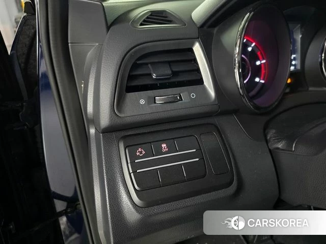 Ssangyong Tivoli Armor 2018 Синий из Кореи, фото 3