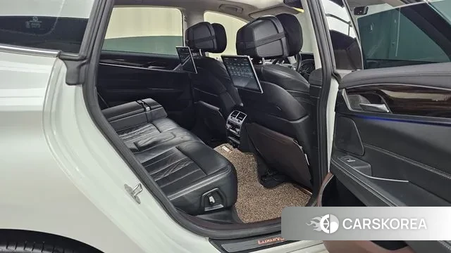 BMW 6 Series GT (G32) 2019 Белый из Кореи, фото 3