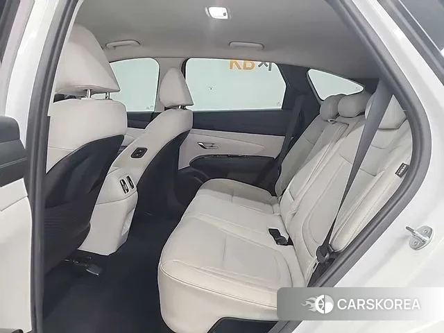 Hyundai The New Tucson Hybrid (NX4) 2025 Белый из Кореи, фото 3