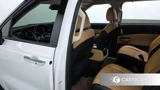 Kia Carnival 4th generation 2021 Белый из Кореи, фото 3