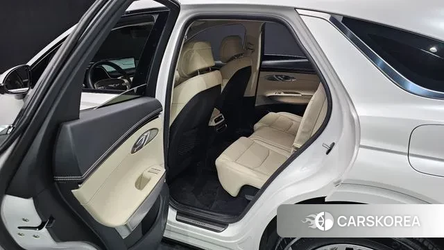 Genesis GV70 2021 Белый из Кореи, фото 3