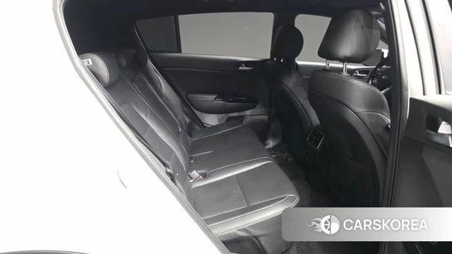 Kia Sportage The Bold 2018 Белый из Кореи, фото 3