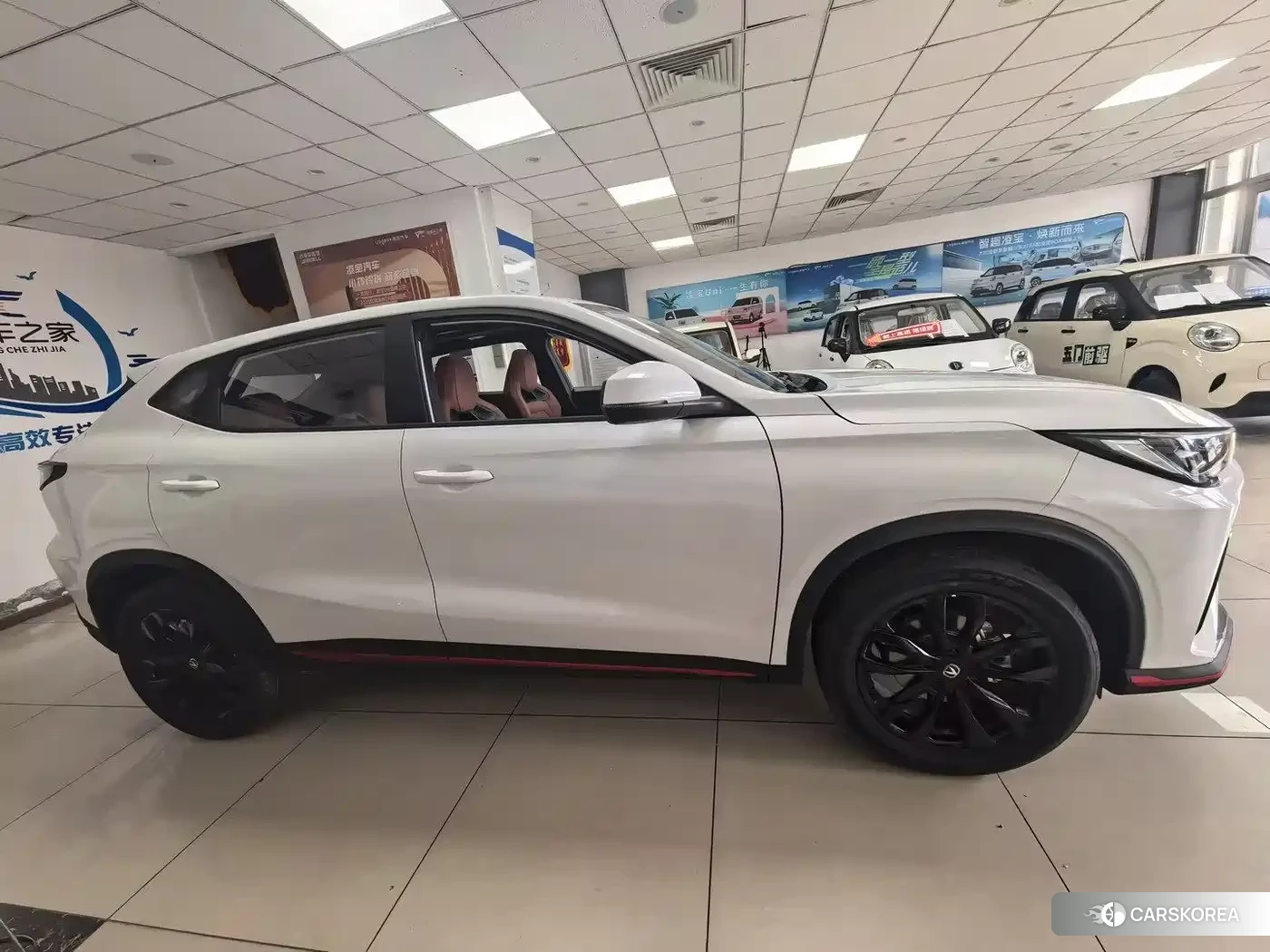 Chang'an X5 PLUS 2026 Белый из Китая, фото 3