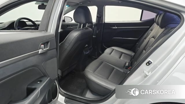 Hyundai The New Avante AD 2018 Серебряный из Кореи, фото 3
