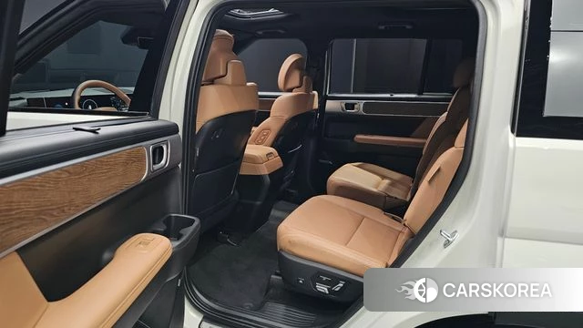 Hyundai Santa Fe (MX5) 2024 Жемчужный цвет из Кореи, фото 3