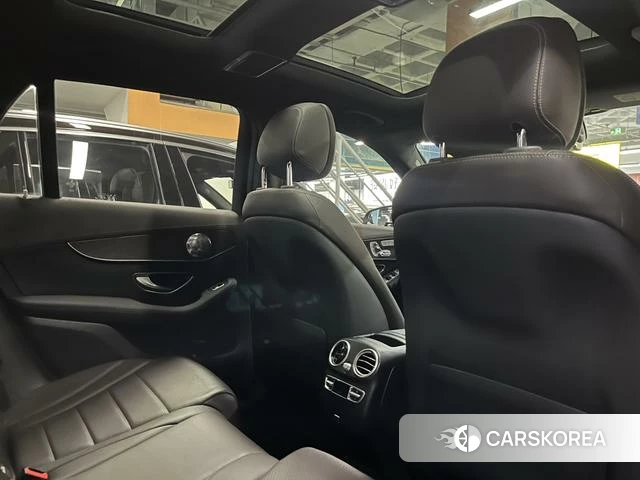 Mercedes-Benz GLC 2021 Черный из Китая, фото 3