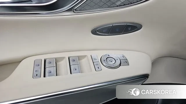 Genesis GV70 2023 Белый из Кореи, фото 3