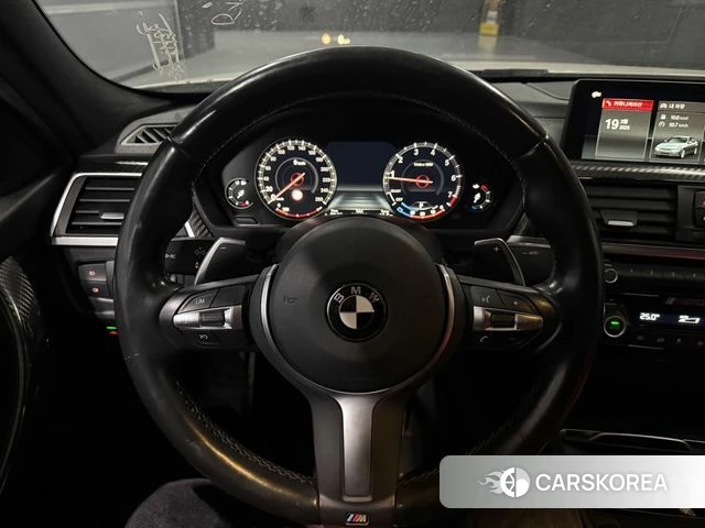 BMW 3 Series (F30) 2018 Белый из Кореи, фото 3